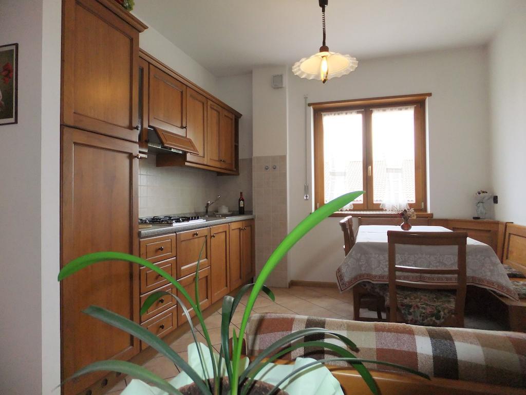 Appartamento Casa Endrizzi Fai Della Paganella Camera foto
