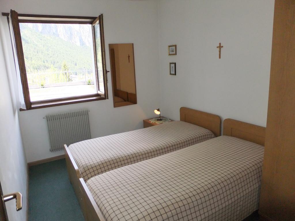 Appartamento Casa Endrizzi Fai Della Paganella Camera foto